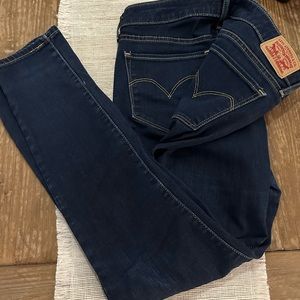 Levi size 30 slim